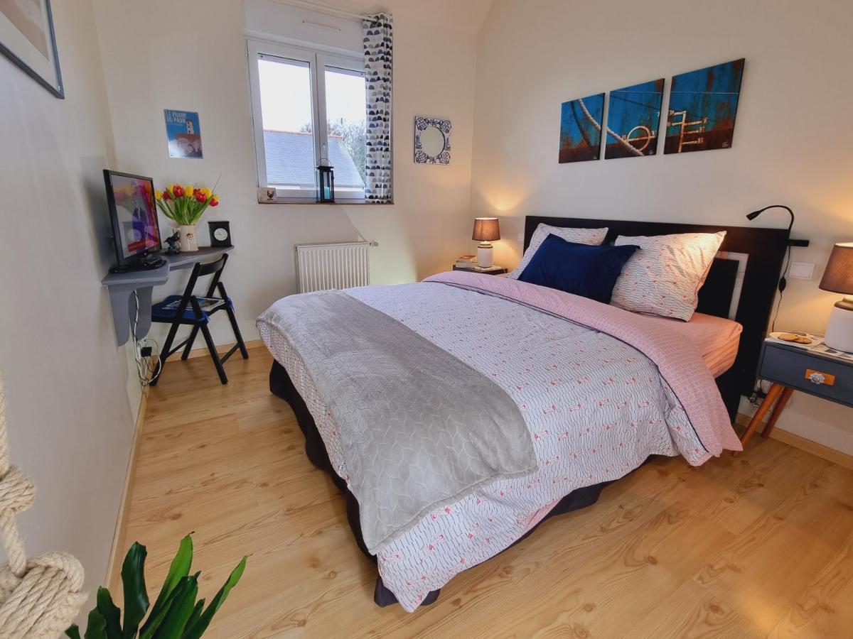 Chambres D'Hotes "Le Clos De La Baie" Paimpol ห้อง รูปภาพ
